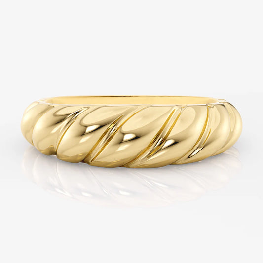 Croissant Ring in 18K Gold