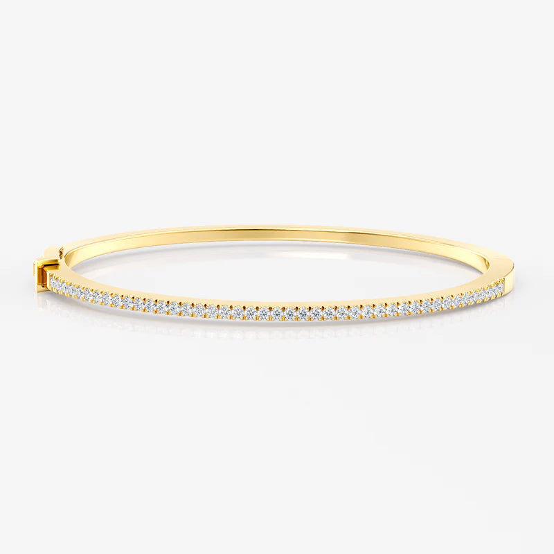 Diamond Tennis Bangle in 18K Gold