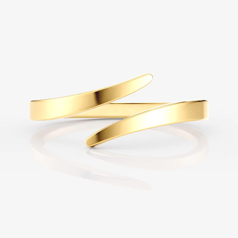 Divergent Paths Ring in 18K Gold